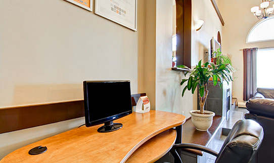 Complimentary Wi-Fi & Business Center 